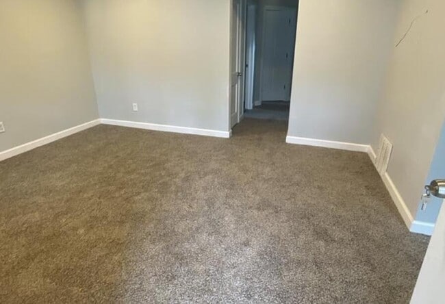 Photo - 19344 Bradford Ave