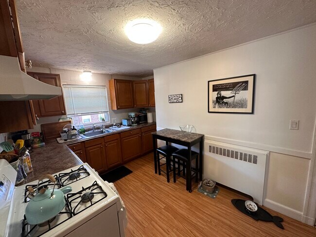 Photo - 176 Summit Ave Unit 2