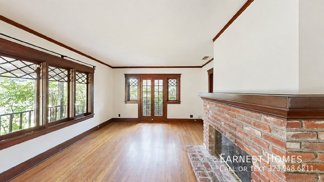 Photo - 1131 N Wilson Ave