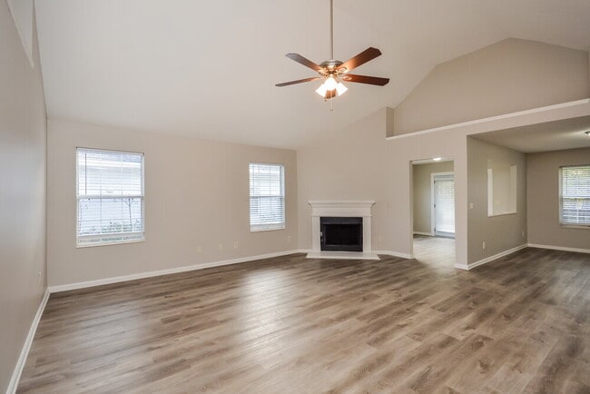 Photo - 4897 Truitt Ln