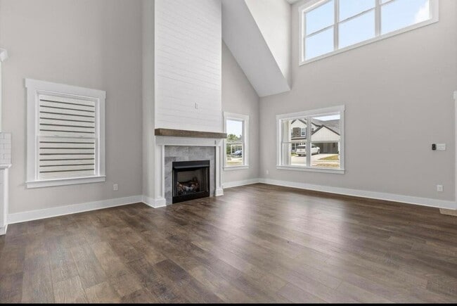 Photo - 538 Willow Grv Ct