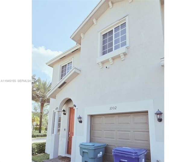 Photo - 1002 NW 208th Terrace