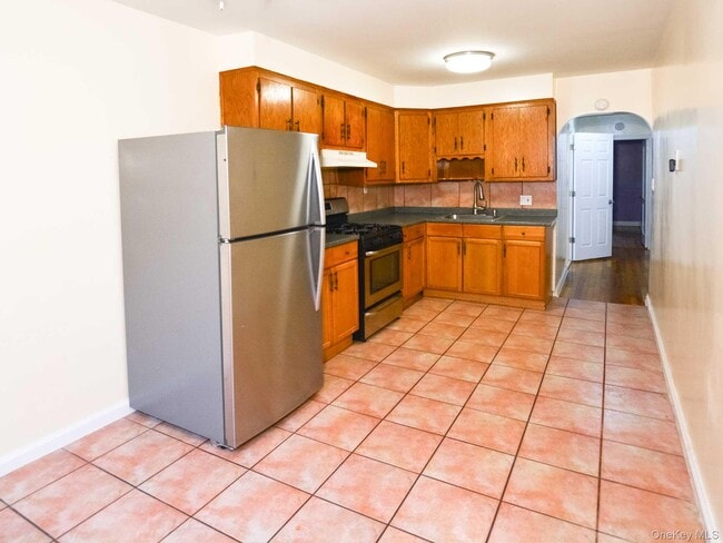 Photo - 253-37-253-85 85th Rd Unit 2