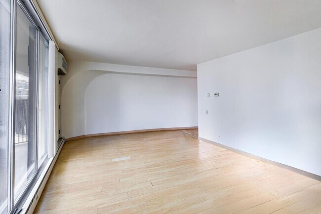 Photo - 300 N State St Unit 4702