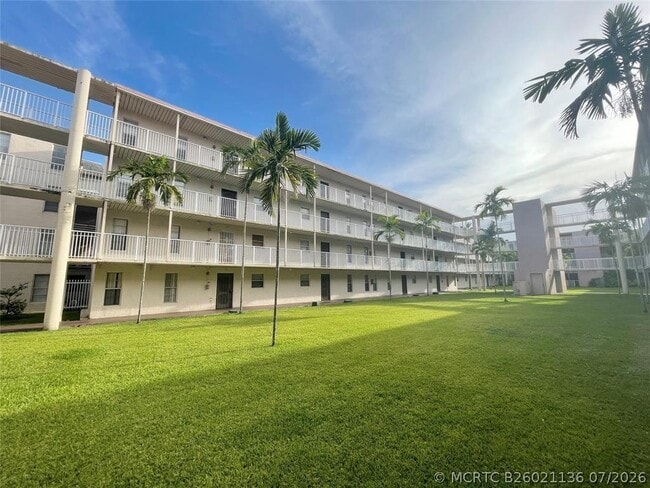 Photo - 2800 NW 56th Ave Unit G407