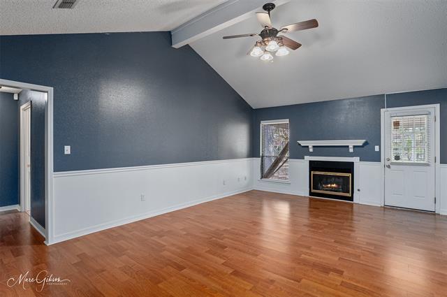 Photo - 3410 Woodvine Cir