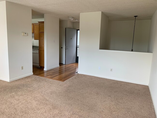 Photo - Spacious 2 bed/1.5 bath condo in Martinez