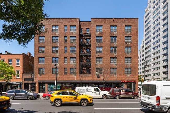 Photo - The Mark Twain