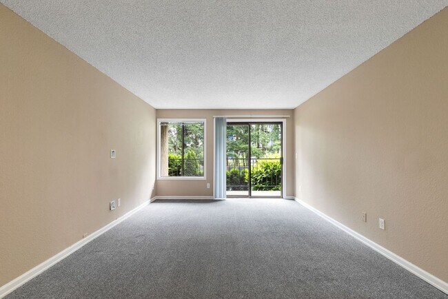 Photo - 750 N 143rd St Unit 111
