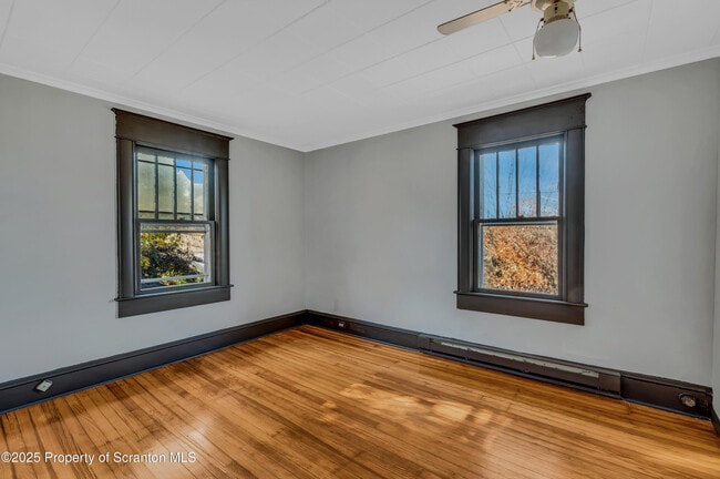 Photo - 21 Stafford Ave