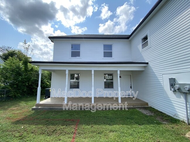 Building Photo - 1424 William St Unit B - B Rental