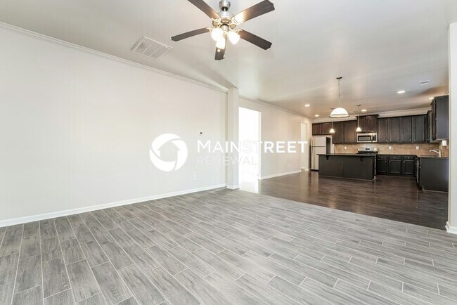 Photo - 4 Bedroom Pet-Friendly Home in Union City,...