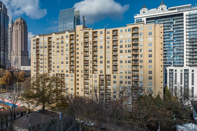 Photo - Park Central