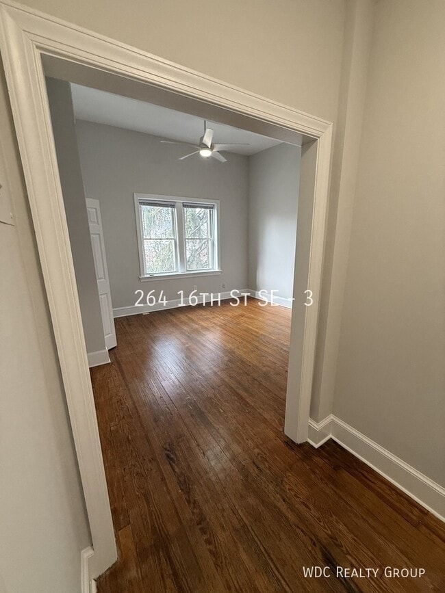 Photo - 264 16th St SE Unit 3