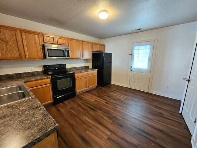 Photo - 2 Bed Townhome In Desirable Carolina Forest!