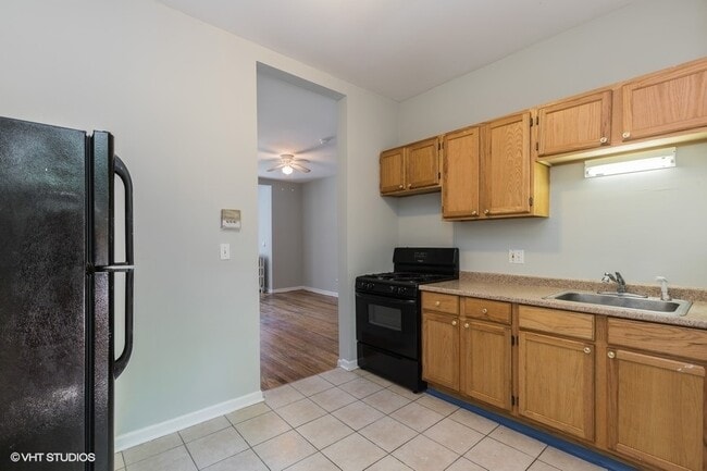 Photo - 431 E Oakwood Blvd Unit 27