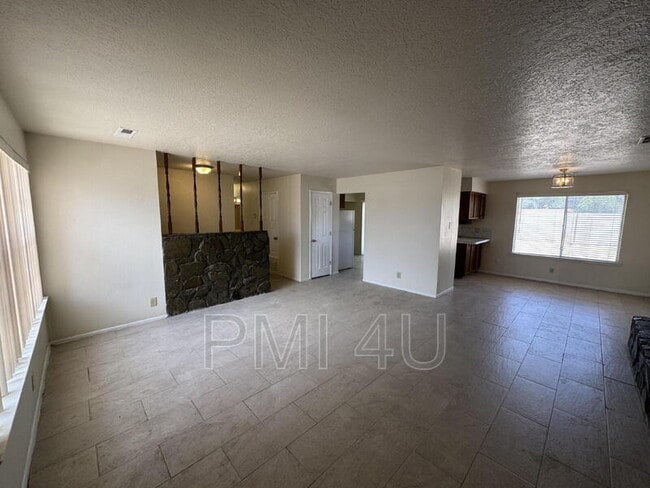 Photo - 9605 Benavides Rd SW