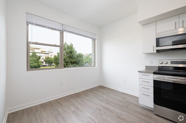 1BR, 1BA - 474SF - Living Room