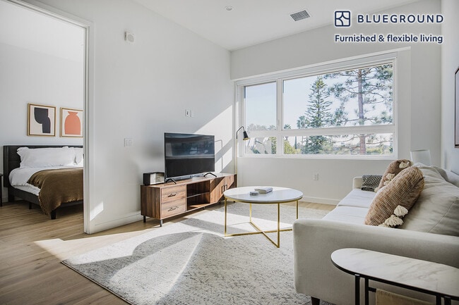 Photo - 701 S Hudson Ave Unit FL3-ID1297