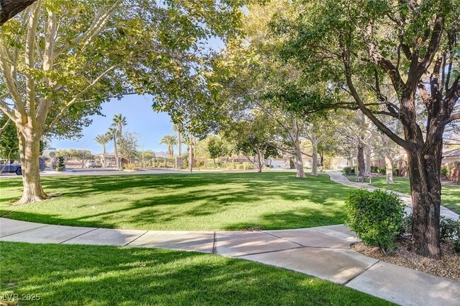 Photo - 520 Proud Eagle Ln