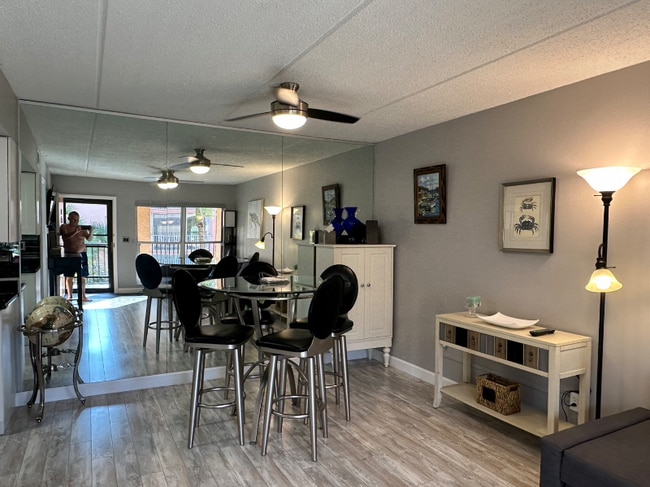 Photo - 8921 Blind Pass Rd