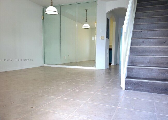 Photo - 120 SW 109th Ave