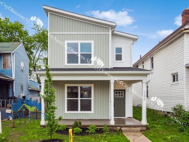 Photo - Newly Built 3 Bedroom 2.5 Bathroom Home!