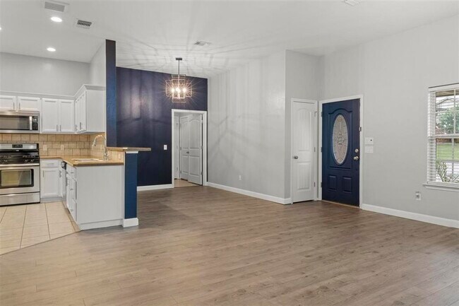 Photo - 5008 N Garfield St