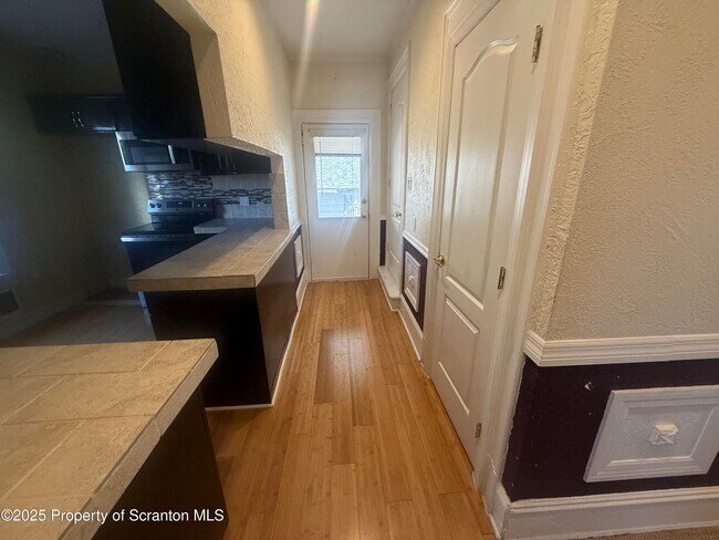 Photo - 124-126 10th Ave Apartamento