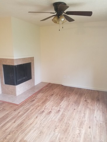 Photo - FirCrest Manor Apartments