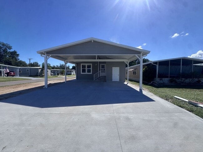 Photo - 146 Berkley Cir