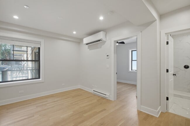 Photo - 2237 N Bissell St Unit 2241-3E