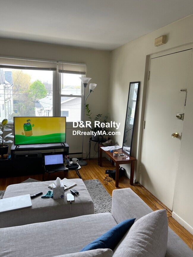 Photo - 123 Clifton St Unit 6