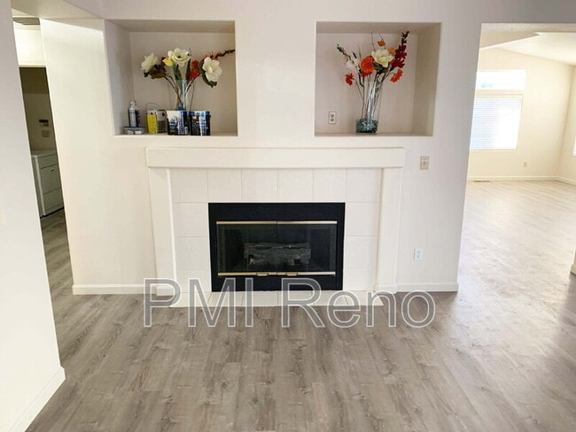 Photo - 5725 W Brookdale Dr