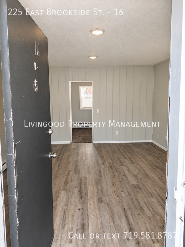 225 E Brookside St Unit 16