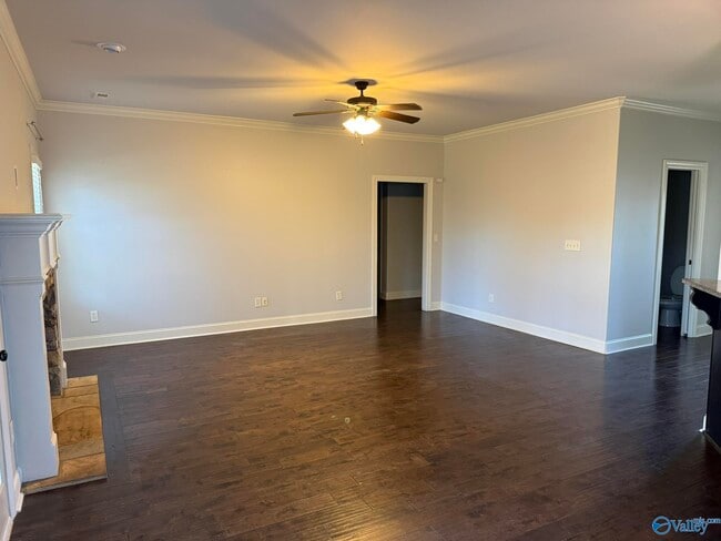 Photo - 134 Somer Creek Ln