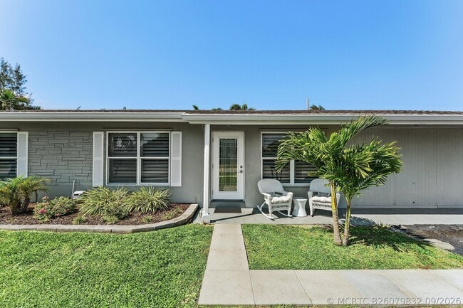 517 Ibis Dr