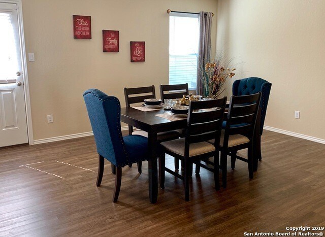 Photo - 5102 Everett Loop