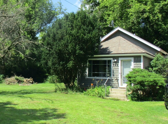 Building Photo - N555 County Road H Rental