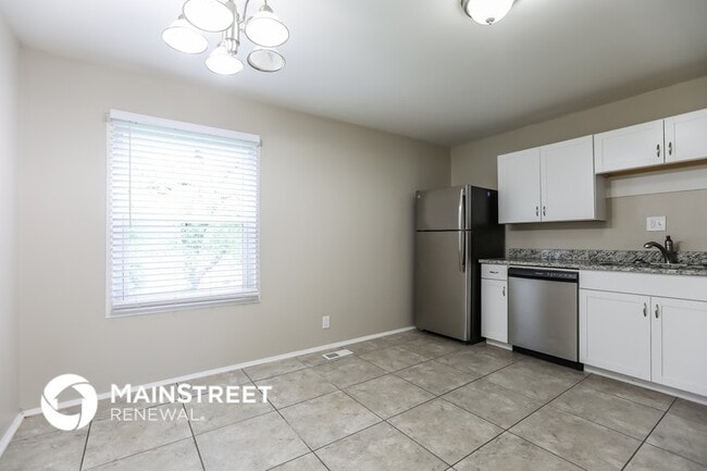 Photo - 15316 White Ave