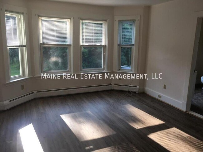 Photo - 207 S Main St Unit Apt #3