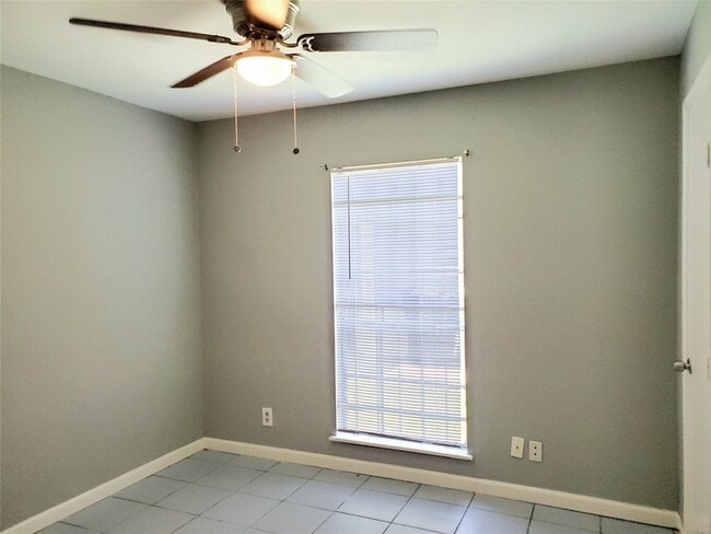Photo - 3020 Sagebrush Dr