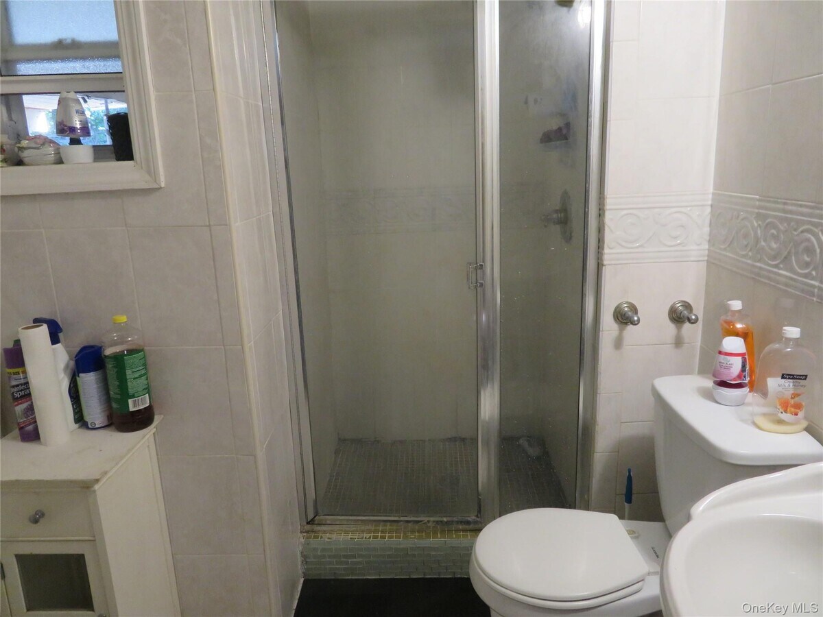 Photo - 1094 Nugent Ave Casa