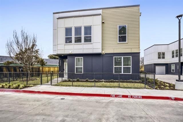 Photo - 10715 Garland Rd