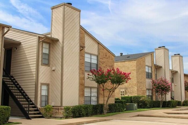 Photo - 782 Gatewood Rd Condo Unit b1