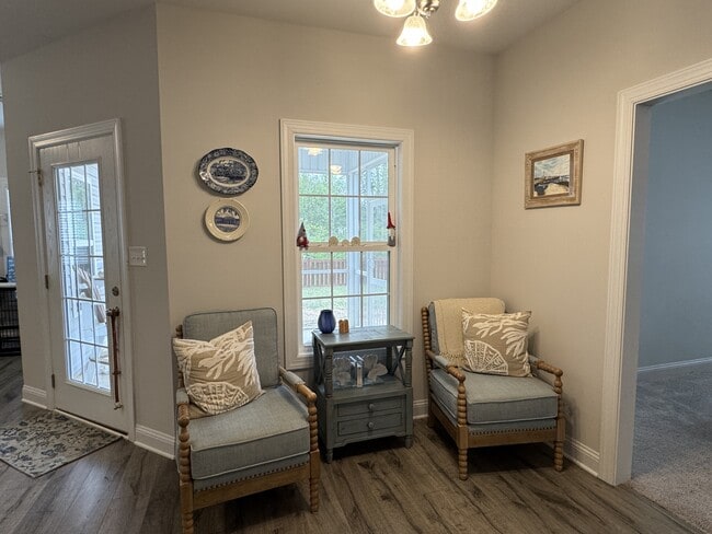 Photo - 434 Nantucket Trl