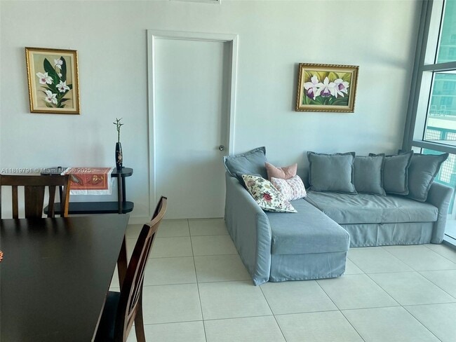 Photo - 3301 NE 1st Ave Unit H1004