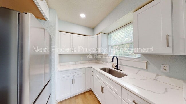 Building Photo - 216 9th St S Rental