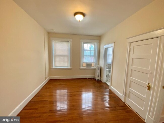 1864 Columbia Rd NW Unit 40