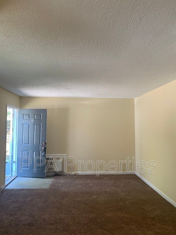 2229 Summit St Rental House Rental in Durham, NC